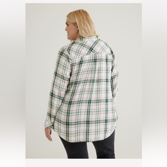 2/$20 - NWOT - Cozy, Twill Plaid  Shirt  - Medium Weight - 4X - Picture 2 of 10